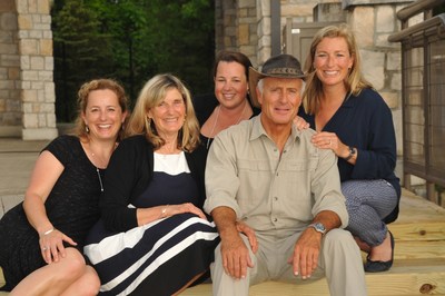 Suzanne, Suzi, Julie and Kathaleen with Jack at the Columbus Zoo